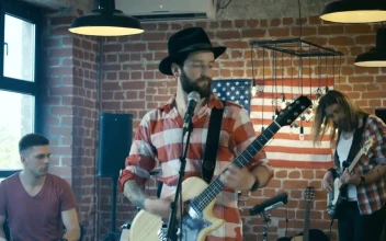 Stock Video A Musical Band Having An Argument For PC