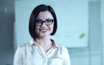 Stock Video Business Woman Smiling And Looking At The Camera For PC