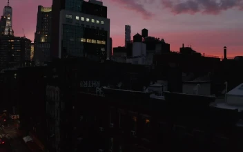 Stock Video Buildings In Manhattan At Dusk For PC