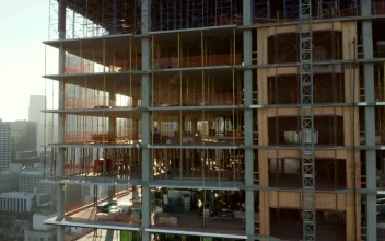 Stock Video Building Under Construction In Los Angeles For PC