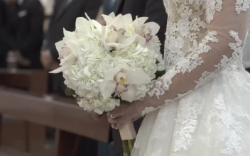 Stock Video Bride At Her Wedding Holding Bouquet For PC