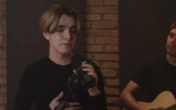 Stock Video Boy Band Performing A Love Song For PC