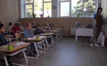 Stock Video Boy Answering A Question In Class For PC