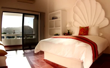 Stock Video Boutique Hotel Room And Terrace For PC