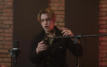 Stock Video Blond Singer In A Professional Recording Studio For PC