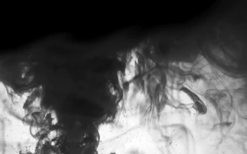 Stock Video Black Ink Swirl In Water For PC