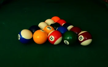 Stock Video Billiard Balls Getting Hit For PC