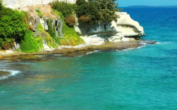Stock Video Beach Tourist Landscape Static Shot For PC
