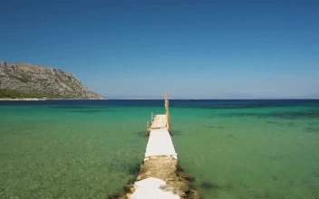 Stock Video Beach Pier On Turquoise Waters For PC