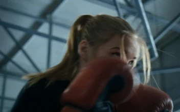 Video Stock Close Up Of A Boxing Woman Training For PC