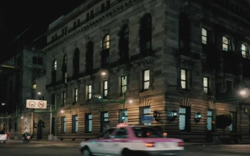Video Stock Classic Old Building In A City For PC