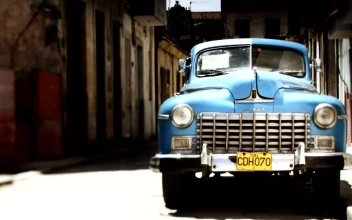 Video Stock Classic Car Parked In The Street Of A Town For PC