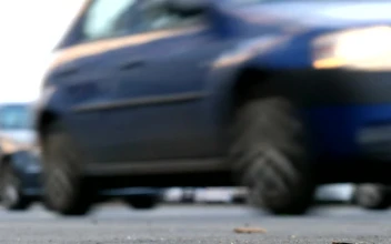 Video Stock City Traffic Blurred In The Background For PC