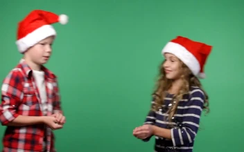 Video Stock Children In Festive Hats Throwing Confetti For PC