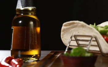 Video Stock Chicken Tacos With A Beer For PC