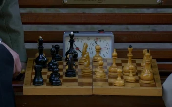 Video Stock Chess Board On A Park Bench For PC