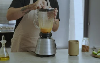 Video Stock Chef Blending A Mixture For A Dish For PC