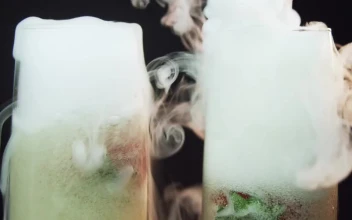 Video Stock Champagne Glass With Dry Ice For PC