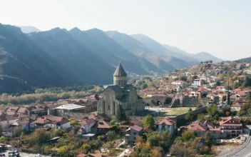 Video Stock Cathedral In The Middle Of The Town For PC