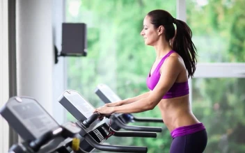 Video Stock Cardio Workout On Treadmill For PC