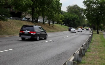 Video Stock By The Highway In New York For PC