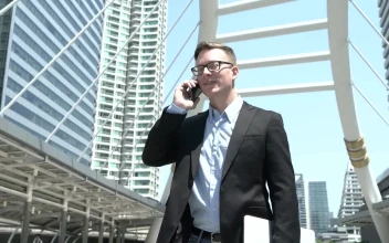 Video Stock Businessman On A Phone Call For PC