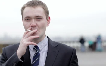 Video Stock Businessman Having A Smoke Break For PC