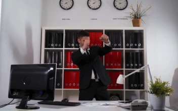 Video Stock Businessman Dancing In An Office For PC