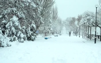 Stock Video Deep Snow Through A Tourist Town For PC