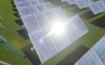 Stock Video Day And Night In A Solar Panel Field For PC