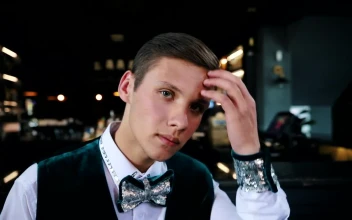 Stock Video Dancer Combing His Hair Before A Performance For PC