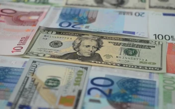 Stock Video Currencies From Different Countries For PC