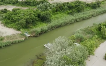 Stock Video Crossing A Small River Using A Raft For PC