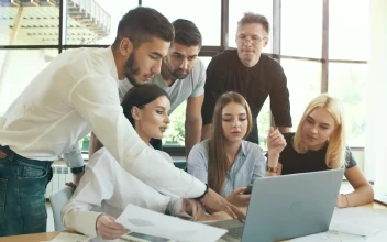 Stock Video Coworkers Working In A Project In A Meeting For PC
