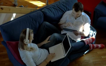 Stock Video Couple Working Together At Home For PC
