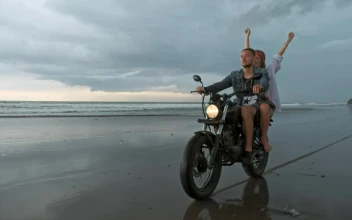 Stock Video Couple Touring A Beach Riding A Motorcycle For PC