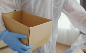 Stock Video Coronavirus Pandemic Grocery Delivery Closeup For PC