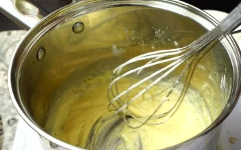Stock Video Cooking Béchamel Sauce Slow Motion For PC