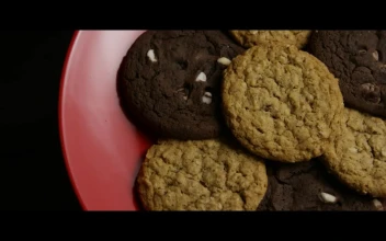 Stock Video Cookies On A Red Plate Rotating For PC
