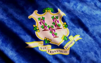 Stock Video Connecticut State Flag Waving Close Up For PC