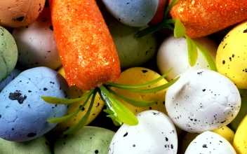 Stock Video Colored Easter Eggs Close Up For PC