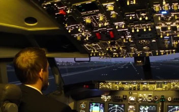 Stock Video Cockpit View Of Pilot Landing Commercial Plane For PC