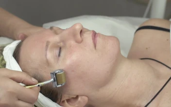 Stock Video Face Treatment At A Beauty Salon For PC