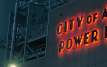 Stock Video Facade Of The Austin Power Plant In A Rotating Shot For PC