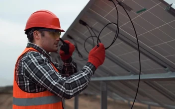Stock Video Engineer Installing Solar Panels For PC