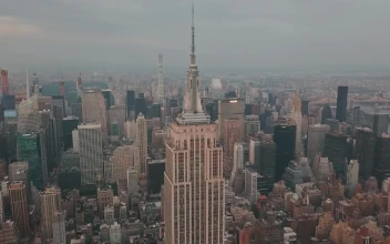 Stock Video Empire State Building In Manhattan For PC