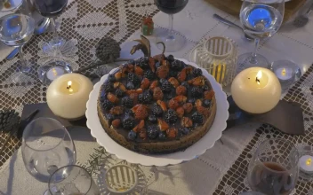 Stock Video Elegant Table Served For Christmas Dinner For PC