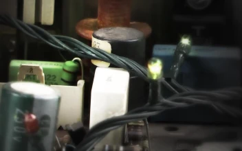 Stock Video Electronic Cards And Lights In Detail For PC