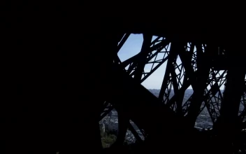 Stock Video Eiffel Tower Elevator Going Down For PC