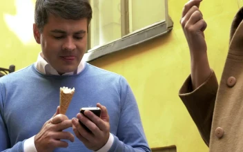 Stock Video Eating Ice Cream On Vacation For PC